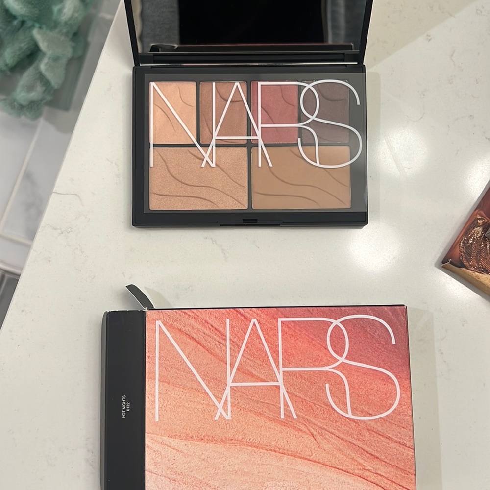 NARS face palette